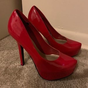 Chinese Laundry Red Platform Pumps